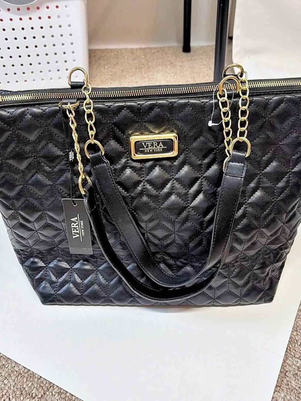 Vera New York Black Quilted Shoulder Bag Partial Gold Chain Straps Zip Top Lined
